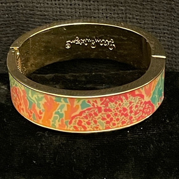 LILY PULITZER HINGED CUFF GOLD TONE BRACELET SIGNED! - Picture 2 of 9